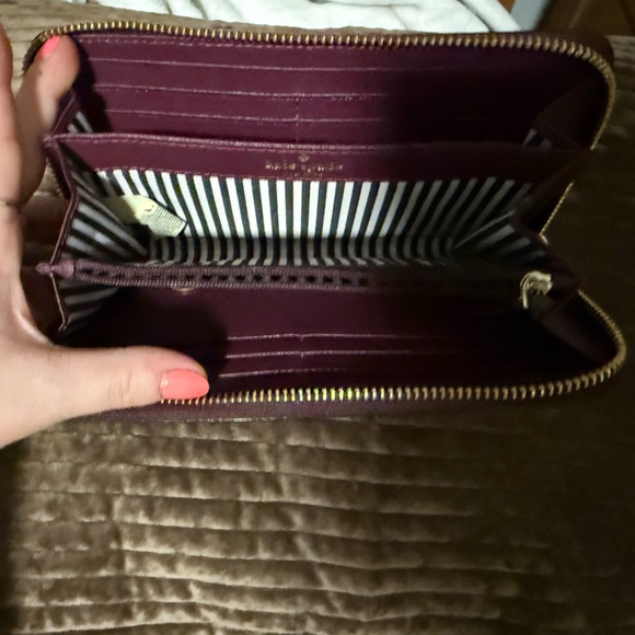 Kate Spade ♠️ long wallet - Picture 2 of 3